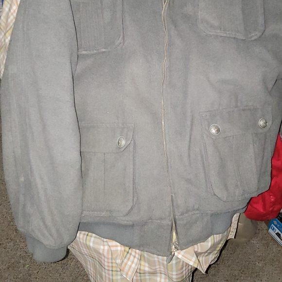 Winter coat - Picture 3 of 4